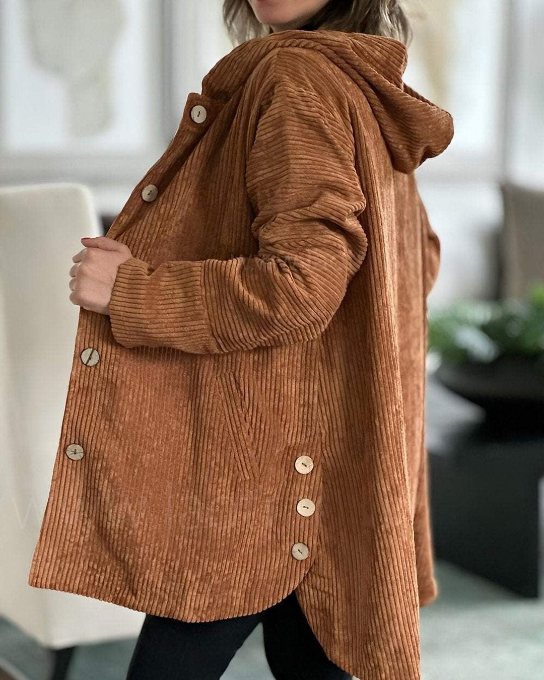 Mae | Chaqueta acogedora de pana con capucha