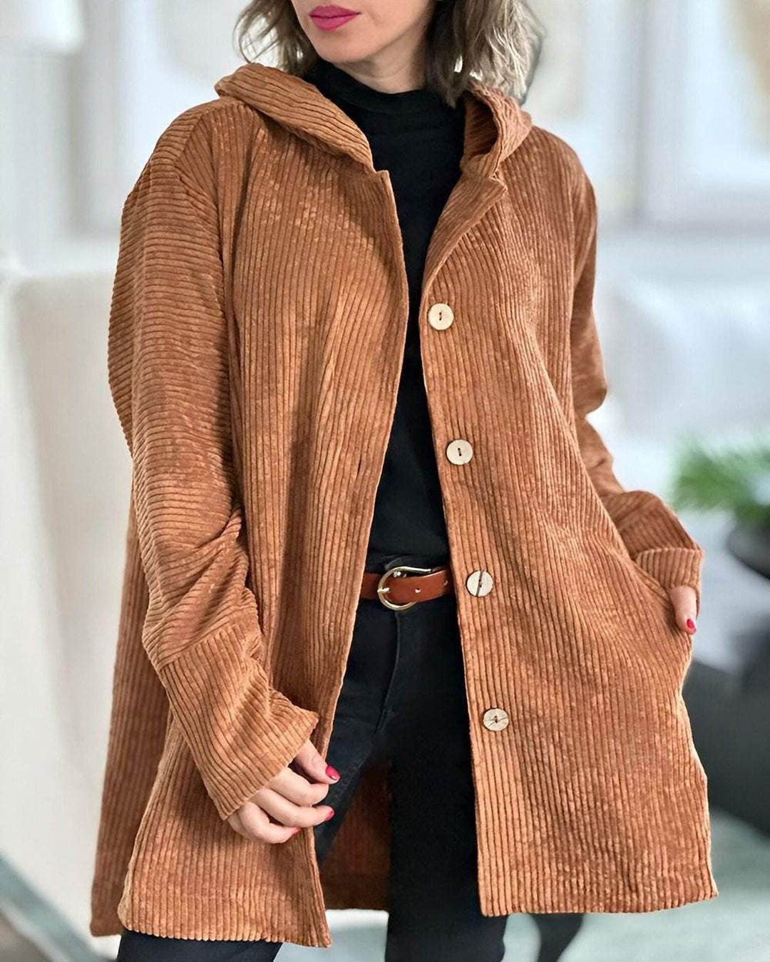 Mae | Chaqueta acogedora de pana con capucha